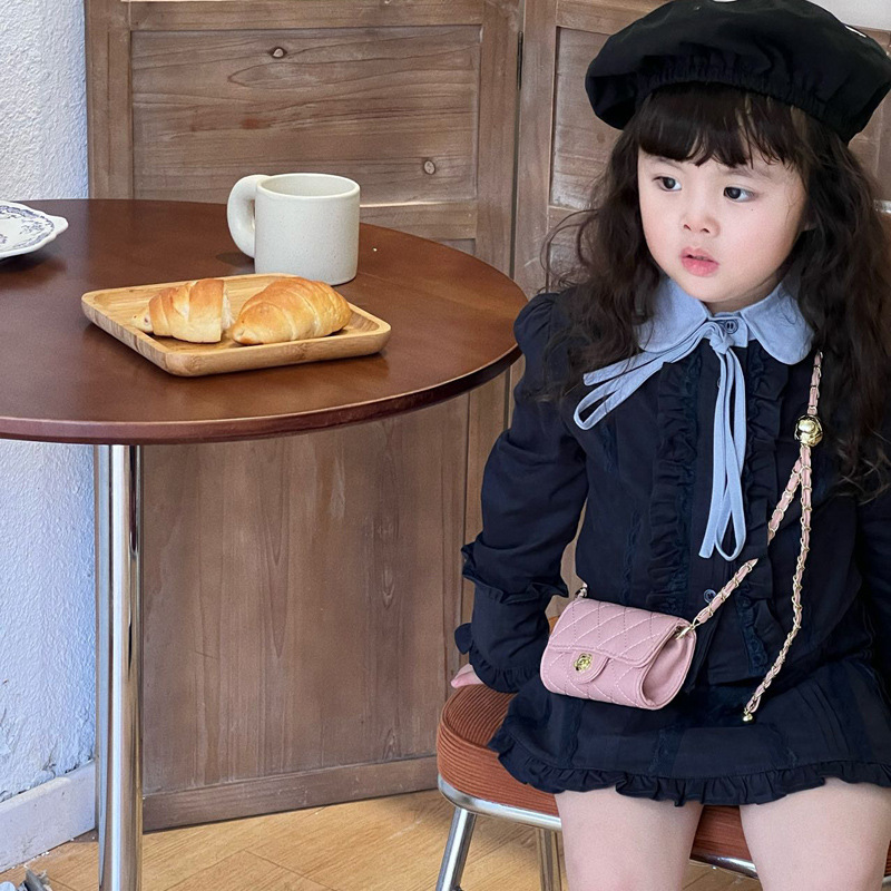 2025 Cross-border New mini Chanel-style children's and family Edition Golden Ball crossbody Accessory Lipstick Small Bag for women Specification drawing