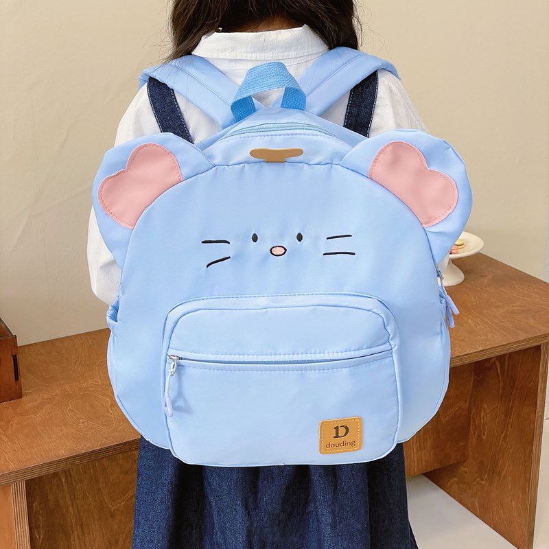 New trendy and fashionable children's schoolbags for kindergartens, casual outdoor travel bags, and versatile backpacks for boys and girls details Picture