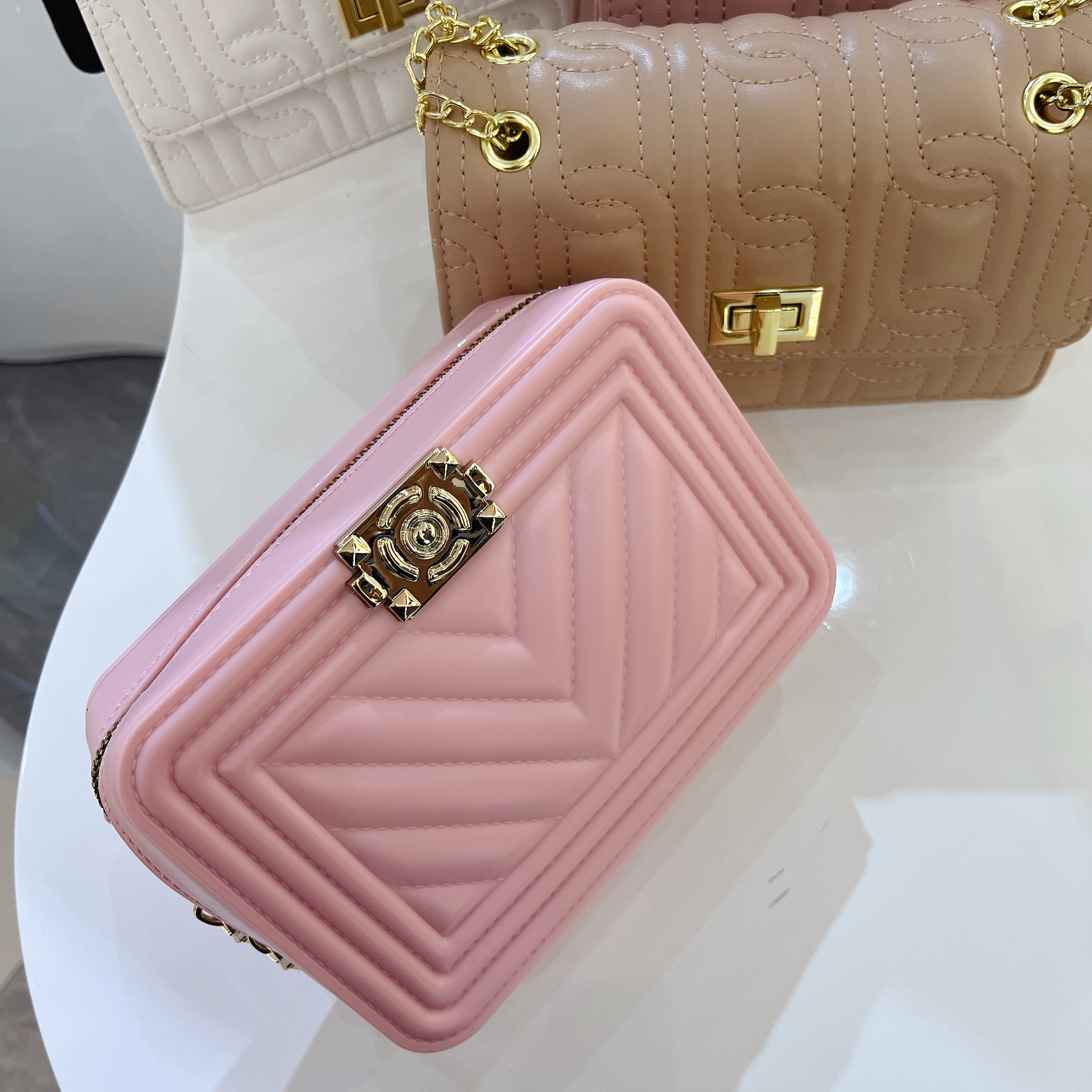 2025 Autumn/Winter new women's bag: PVC jelly bag, fashionable V-patterned diamond-shaped small square bag, versatile single-shoulder crossbody small bag Application Scenario