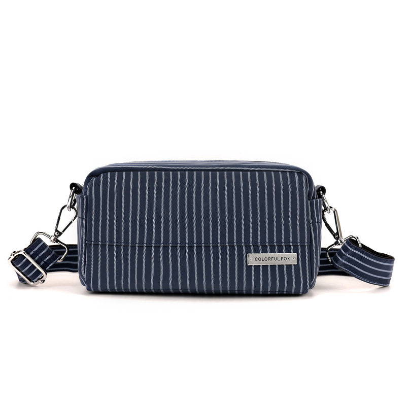 Colorful Fox's new large-capacity makeup bag, Korean-style casual single-shoulder bag, water-resistant crossbody bag Item Picture