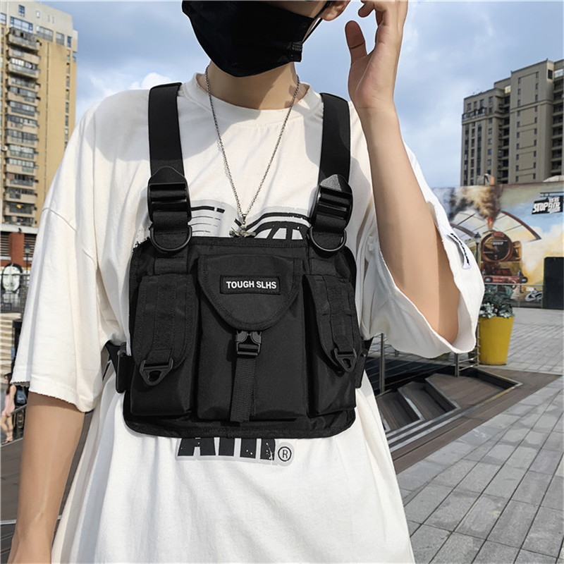 Trendy Hong Kong-style men's and women's multi-functional vest bag, ins hip-hop chest bag, workwear motorcycle tactical bag, street vest bag full figure