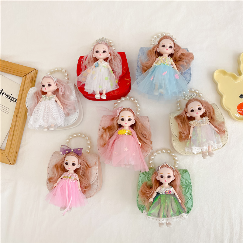 New Korean-style children's princess bag, doll crossbody bag, cute little girl baby single-shoulder pearl handbag details Picture