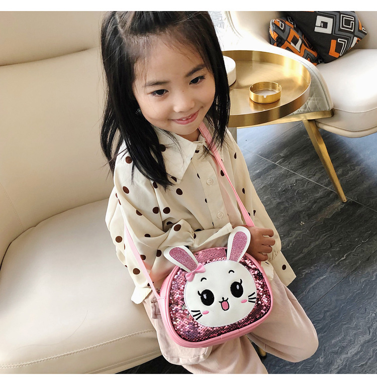 Children's small bag 2020 New style fashionable sequined infant and toddler small backpack Cute cartoon girl single-shoulder crossbody bag details Picture