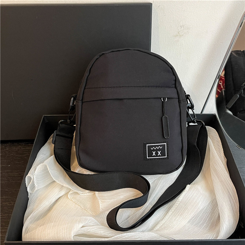 Cartoon crossbody bag for girls 2025 New ins Korean style cute bag, Japanese style girl versatile student small bag for girls details Picture