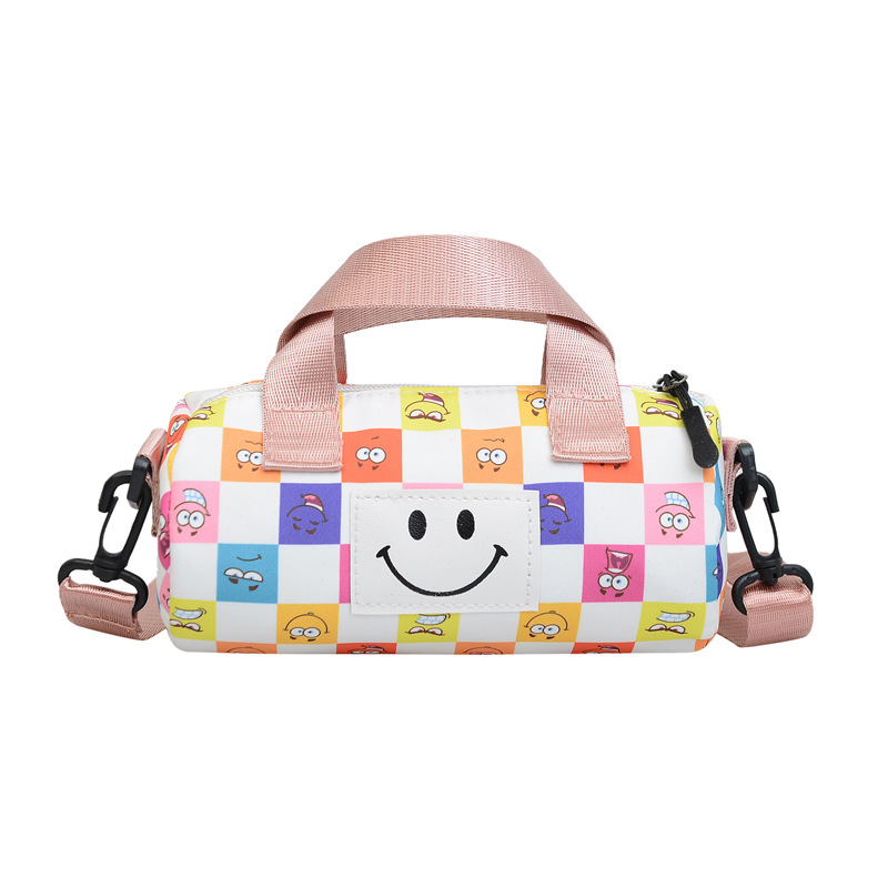 Wholesale children's small bags, crossbody bags, boys' and girls' single-shoulder bags, mini color-blocked, fashionable and stylish hand-held small bags in 2022 Item Picture