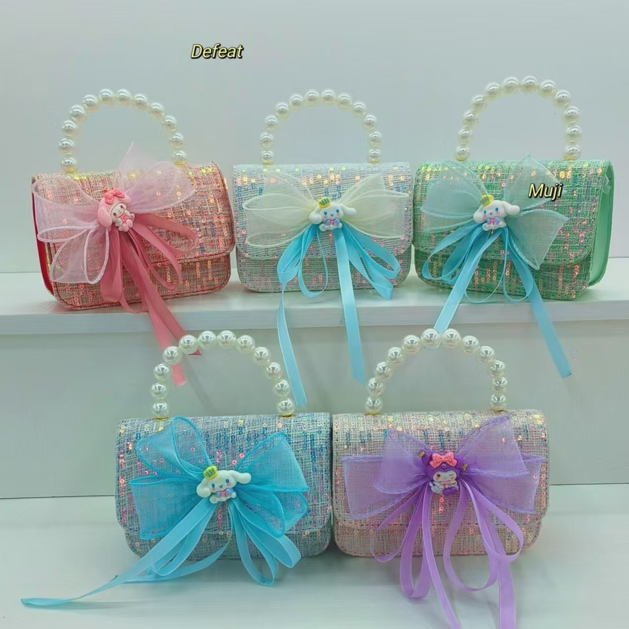 Melody Pearl hand-held princess bag, crossbody Kumi accessory bag, Bow Girl Lucky money bag, chain bag Application Scenario