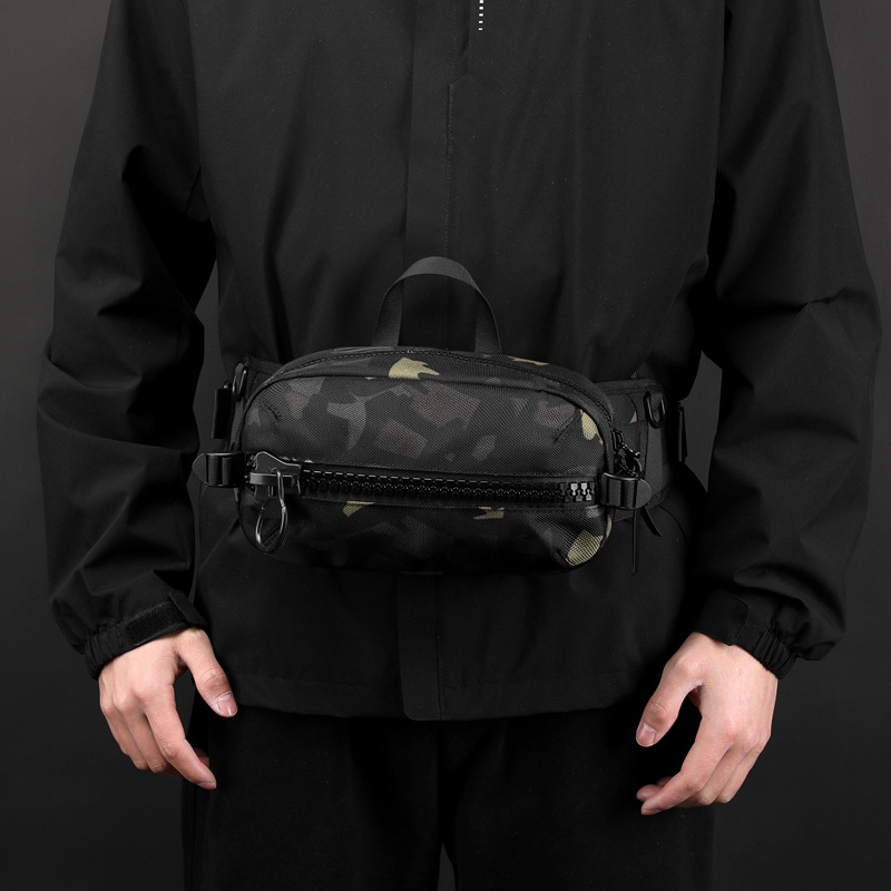 WEPOWER's new men's waist bag features a functional chest bag, a simple and fashionable shoulder bag, a large-capacity crossbody bag, and a sports waist bag details Picture