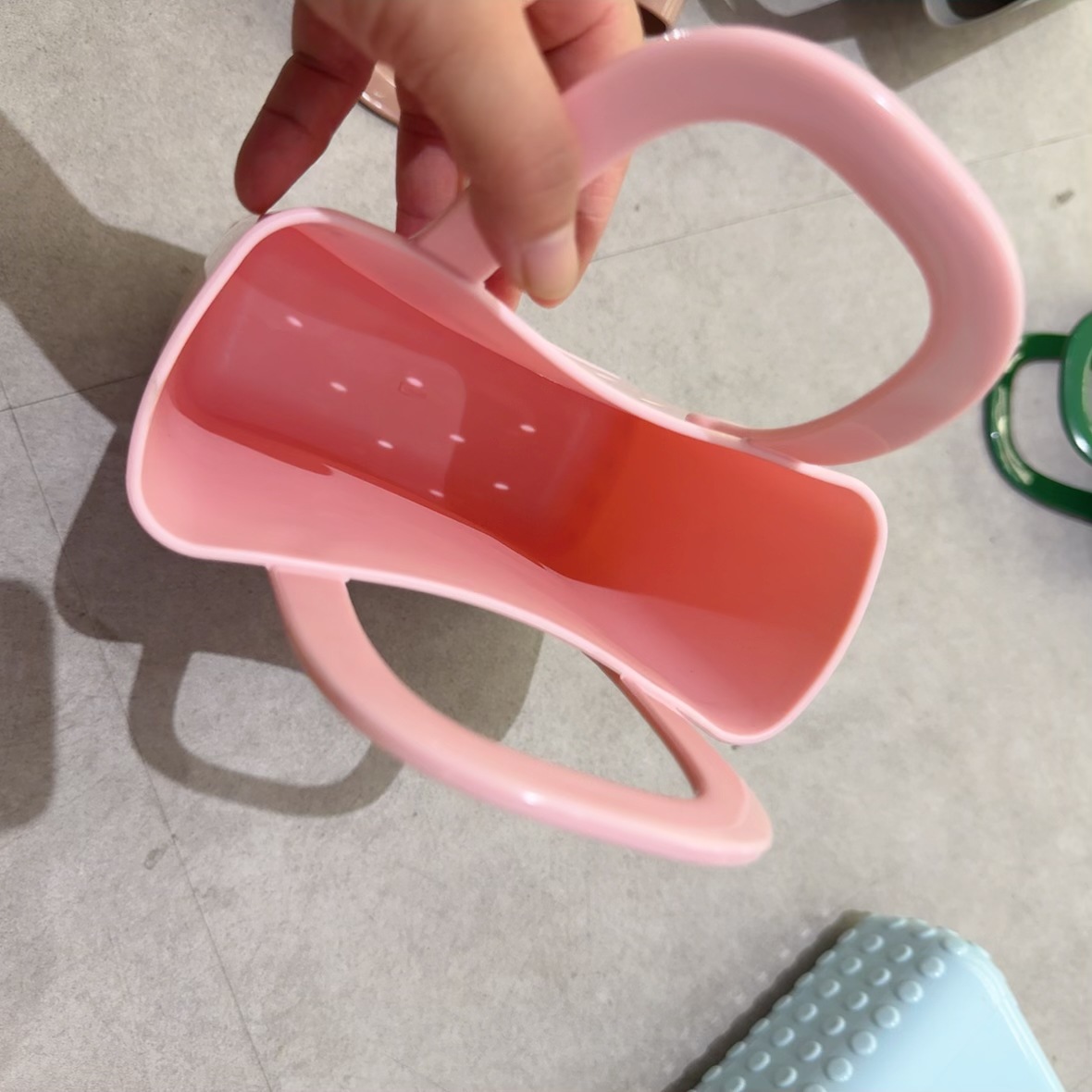 Jelly Bag 2025 New Cross-border DIY Hole Bag, women's bag, Macaron-colored beach wash basket bag, pvc bag Application Scenario