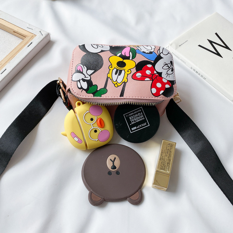 New children's bags 2020 Korean-style personalized little girl single-shoulder bag, fashionable and stylish princess boy crossbody bag Application Scenario