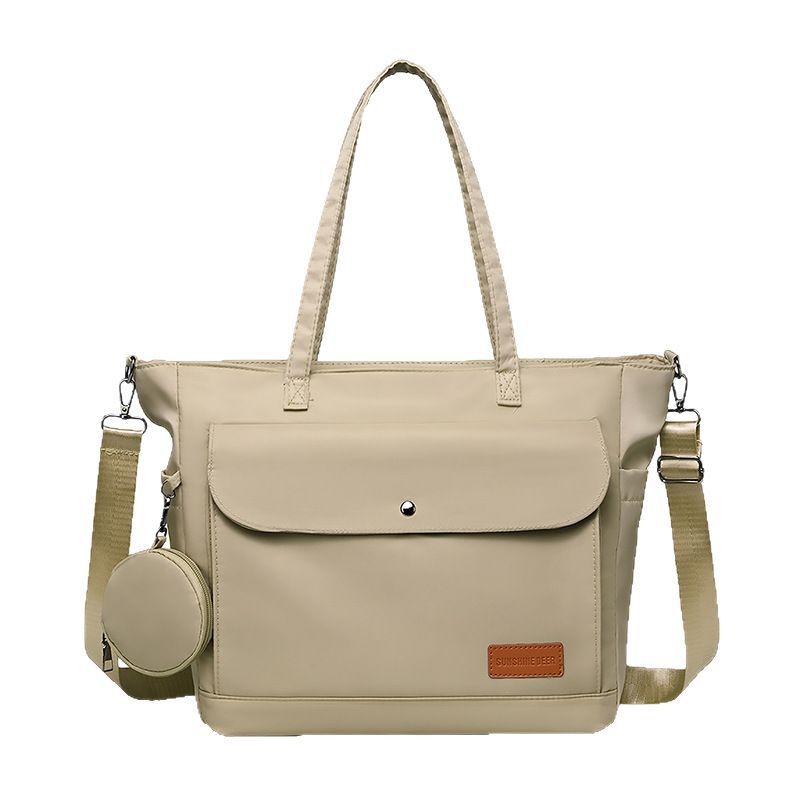 Nylon tote bag, lightweight and large-capacity crossbody bag, student computer bag for class, casual single-shoulder bag, backbag for going out Item Picture