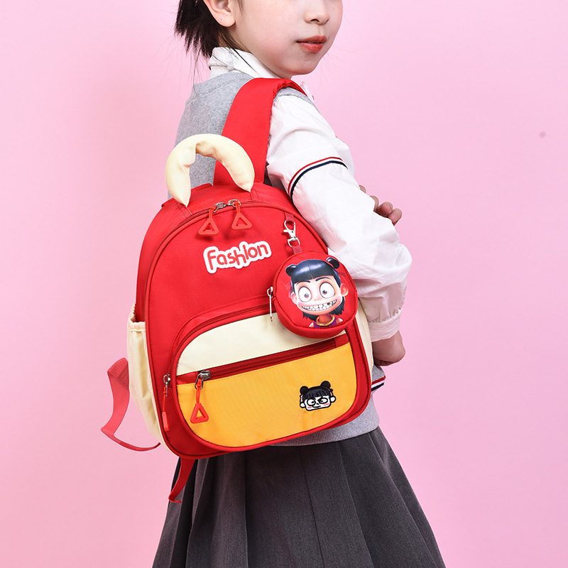 Large-capacity kindergarten schoolbag, lightweight back-protecting children's casual backpack, Capibara baby color-blocking small backpack Specification drawing