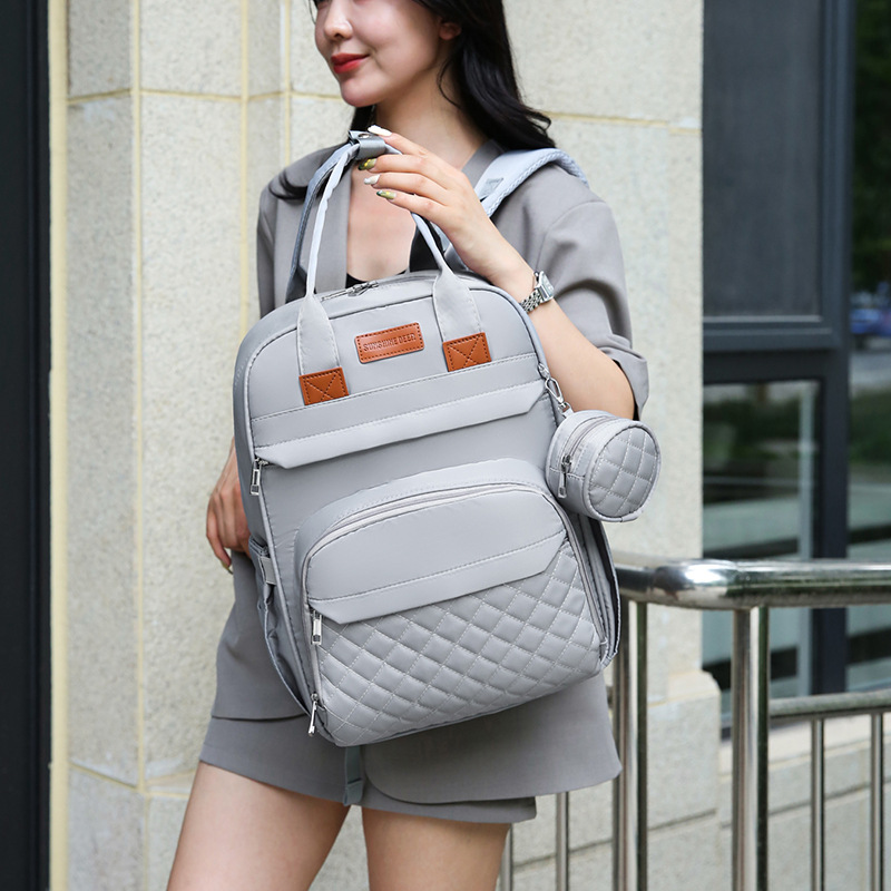 Cross-border exclusive for mother and baby bags, 2025 new large-capacity portable travel diaper bag for both shoulders, printable Mommy bag Specification drawing