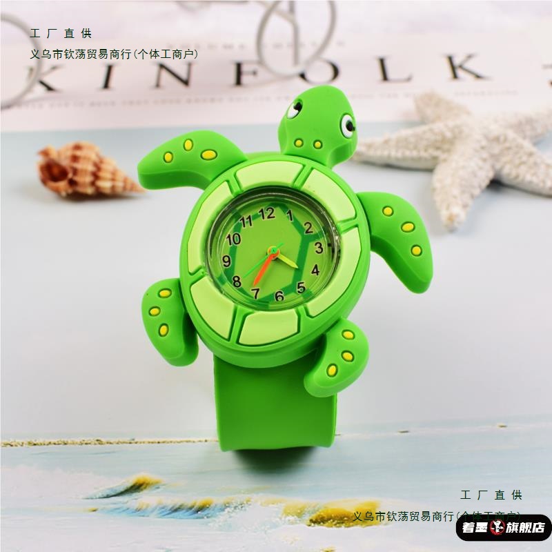 Green Frog watches, children's festival gifts, toys, girls, boys, cartoon pats, cute toddlers, girls, electronic watches Application Scenario