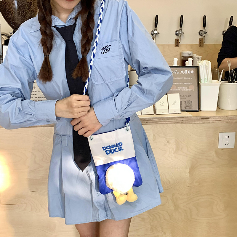 Cute cartoon Tote makeup mini plush toy duck crossbody single-shoulder casual daily mobile phone makeup bag order Specification drawing