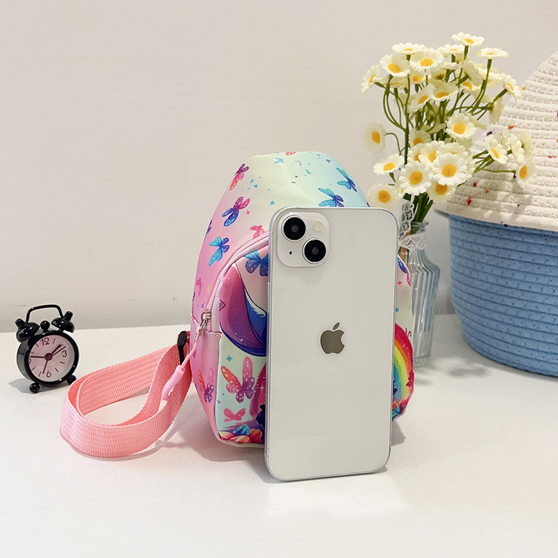 2025 Cartoon children's bags, fashionable and casual crossbody bags for boys and girls, new trendy matching coin purse, boys' chest bag Application Scenario