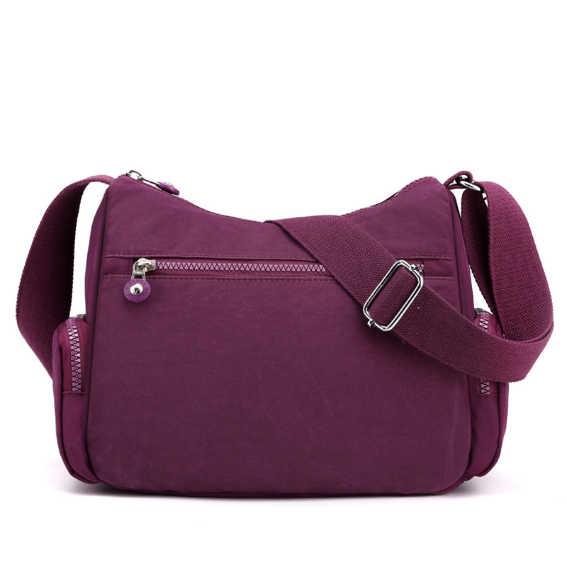 【 Hot Physical Sale 】 Women's crossbody mommy single-shoulder bag, polyester fashionable makeup bag, simple and versatile handbag Item Picture