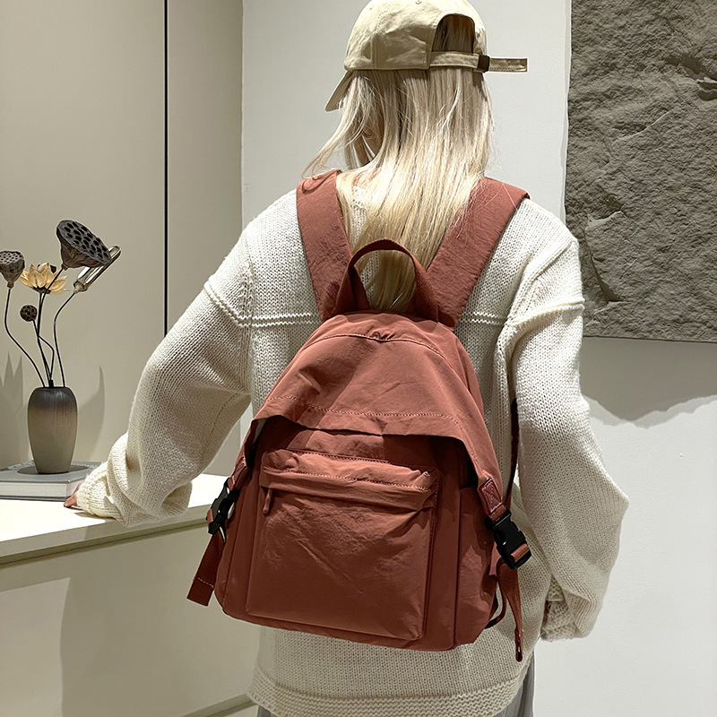 Colorful Fox's new Korean version large-capacity backpack for women is a lightweight and casual backpack for college students details Picture