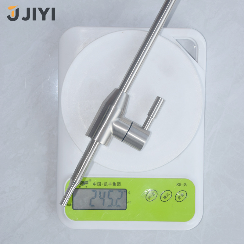 304 stainless steel water purifier faucet, 2-point and 3-point single-cooling direct drinking water faucet, specially designed for household kitchen water purifiers Application Scenario
