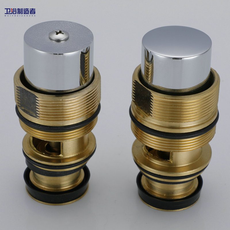 Youdaoplaceholder0 Concealed toilet pedal flushing valve, hand press the urinal pedal flushing valve, hand press the valve core accessory spring seal full figure