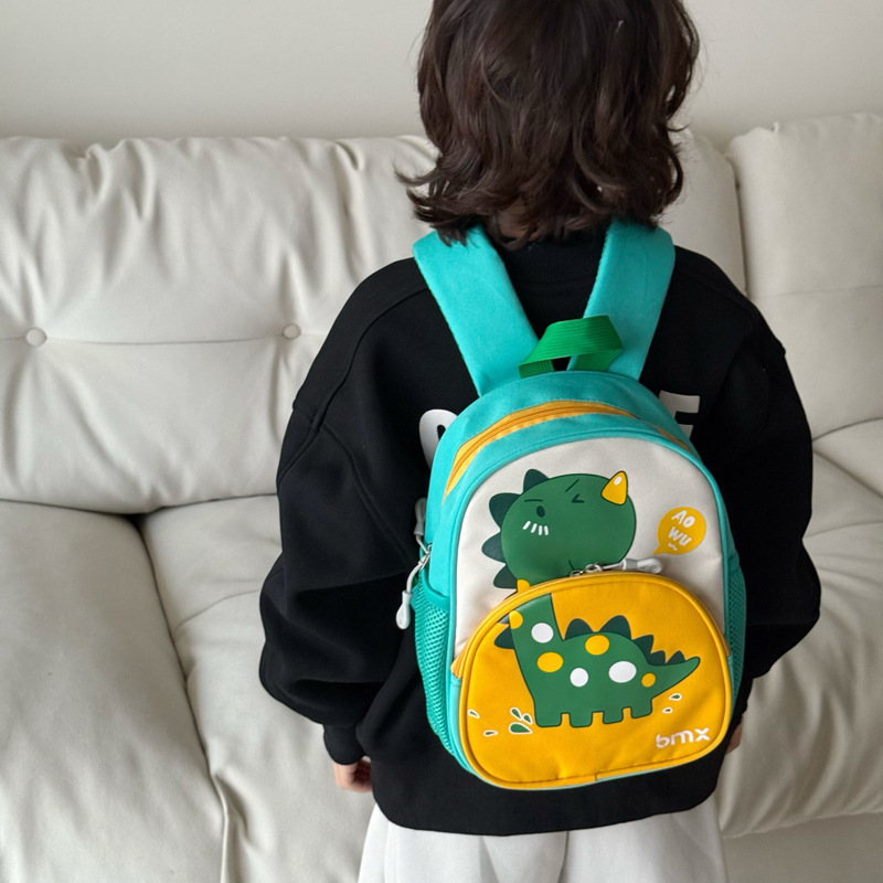 Children's schoolbags for children aged 2 to 5, cartoon and cute for small and middle classes in kindergartens, backpacks for boys and girls going to school, dinosaur backpacks full figure