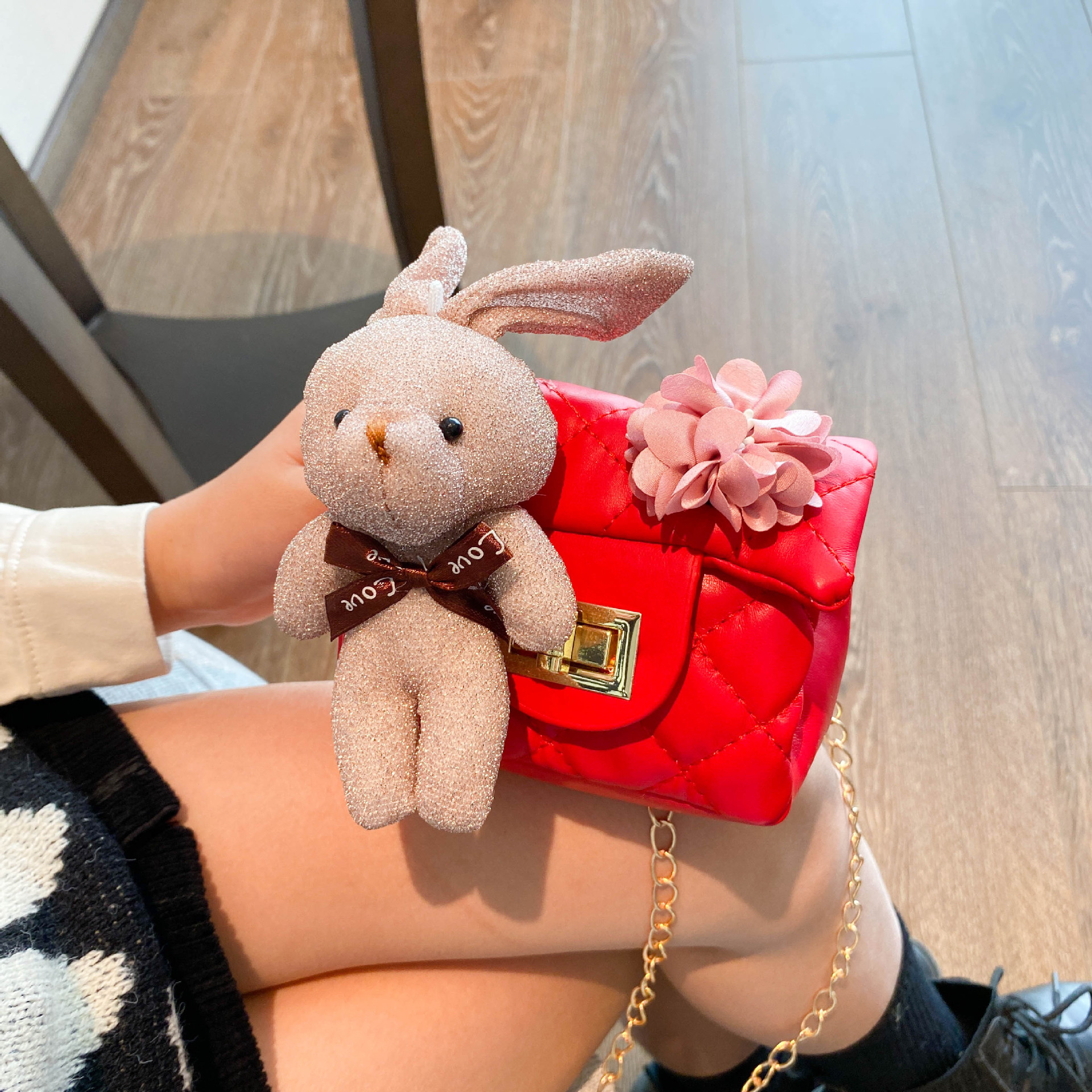 Children's bag, mini crossbody bag for little girls, cute princess, fashionable girls, trendy diamond-shaped chain rabbit backpack Specification drawing