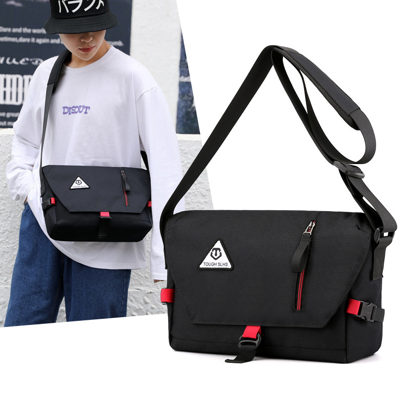 Factory direct sales of new men's trendy and cool crossbody bags, waterproof Oxford fabric men's bags, practical business computer bags, single-shoulder bags full figure