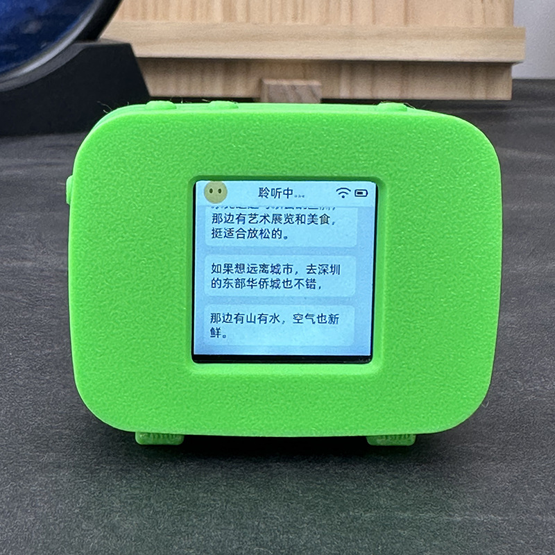 deepseek Xiaozhi ai Robot Desktop Toy AI Voice Dialogue Chat Box recommended by Xia Ge Application Scenario
