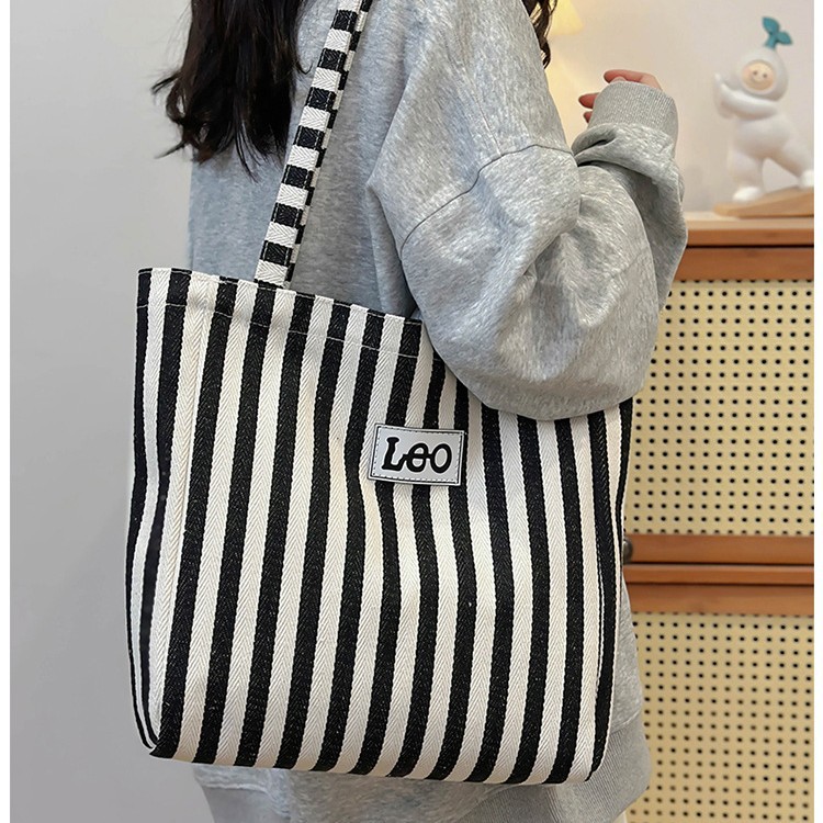 2024 Summer new canvas shoulder bag Tote bag, black and white striped trendy patchwork large capacity handbag full figure