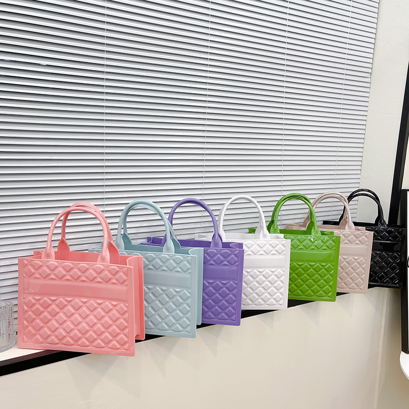 Hot sales in foreign trade 2025 Summer New trendy large-capacity PVC jelly bag, high-end fashion handbag, tote women's bag full figure