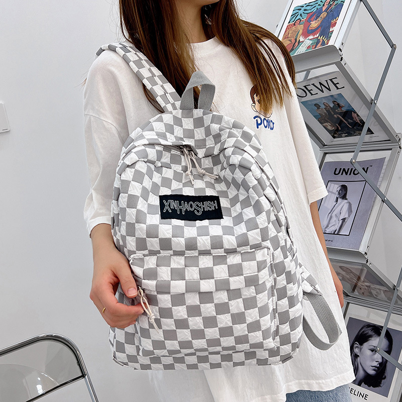 Korean ins artistic trend checkerboard checkered backpack, Japanese Harajuku style fresh and clean high school and junior high school student bag Specification drawing