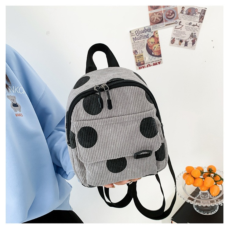 A new mini backpack with a corduroy forest style, a versatile Instagram commuting backpack and a casual backpack Application Scenario