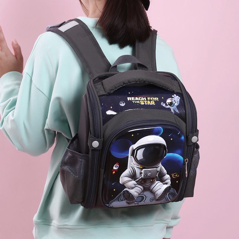 Kulomi Backpack for kindergarten girls, children and kids, casual and cute, Big class boys, baby backpacks Application Scenario
