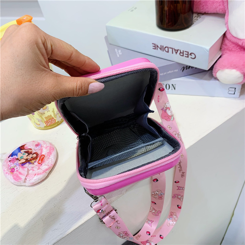New hard-shell children's crossbody bag, cartoon bag, single-shoulder bag for boys and girls, baby coin purse, children's casual small bag details Picture