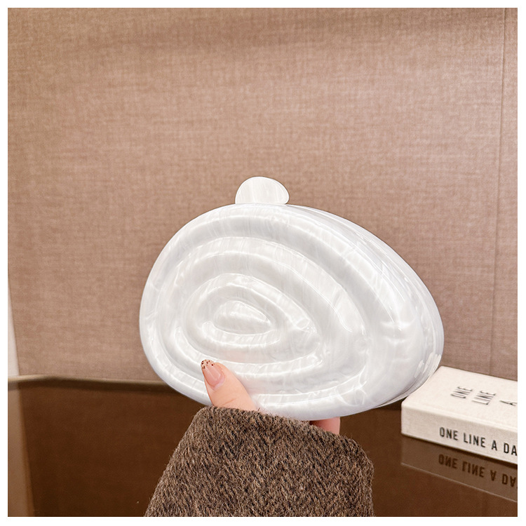 New shell-pressed acrylic evening bag for cross-border foreign trade women, single-shoulder crossbody wedding and banquet clutch details Picture