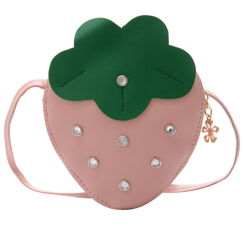 Red children's bag, fashionable single-shoulder crossbody bag for girls and babies, versatile cartoon bag, loose change strawberry small bag, new style Item Picture