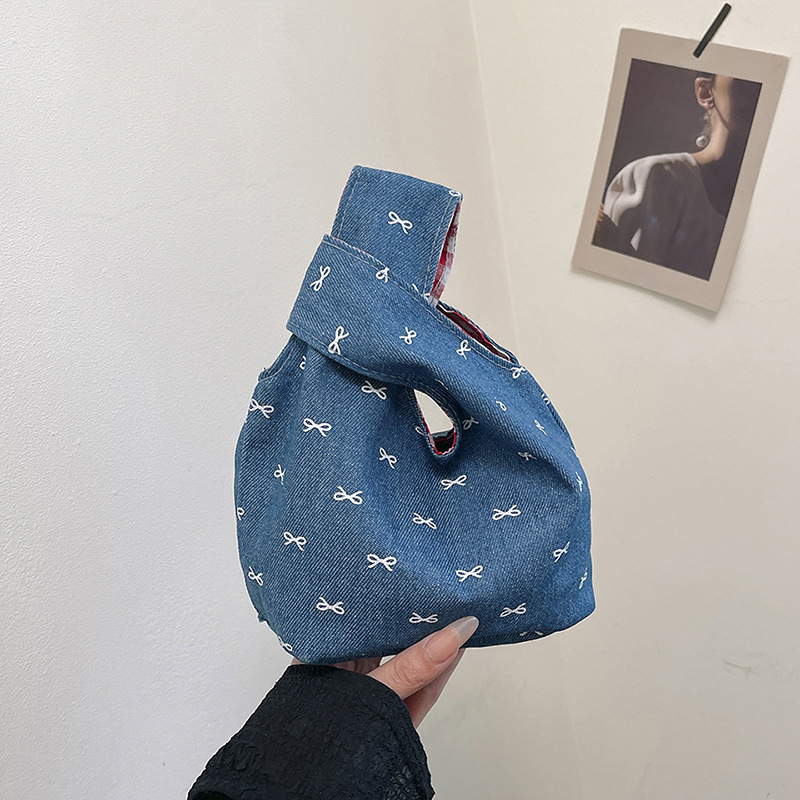 Denim canvas double-sided tote bag 2025 summer Korean-style casual and versatile makeup bag commuter handbag is selling well Specification drawing