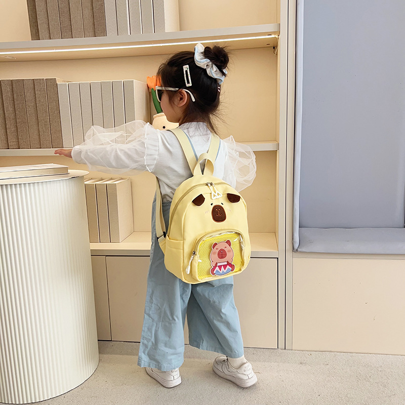 Cute cartoon Capibara kindergarten schoolbag, a lightweight backpack for children aged 2-5, a small backpack for early education that reduces the burden Specification drawing
