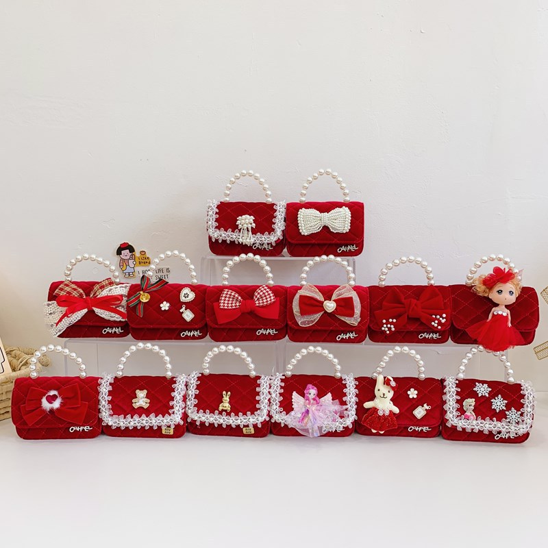 New red New Year greeting pearl handbag for children, cute princess girl single-shoulder bag, stylish chain crossbody bag full figure