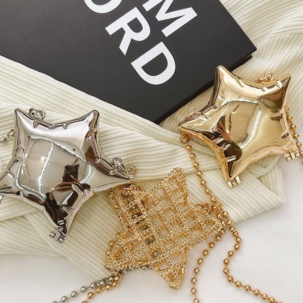 2025 New cross-border zinc alloy shiny and shiny metal five-pointed star box mini bag, small change crossbody red envelope details Picture