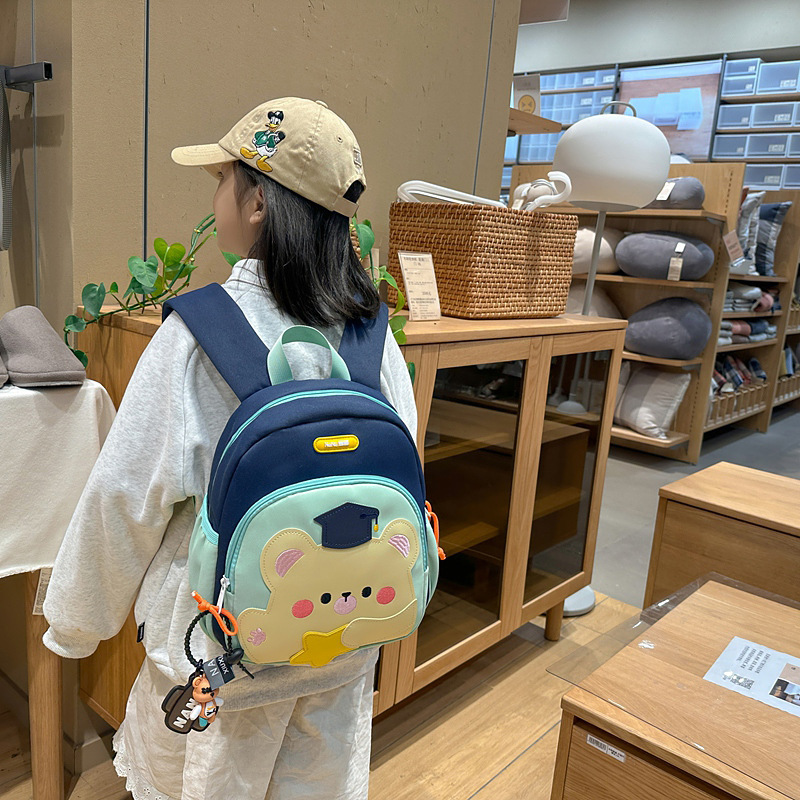 2025 New Style Kindergarten Schoolbag, Little Bear Lightweight Back-Protecting Children's Backpack 3-6, anti-Wandering Backpack for Boys and Girls 5 details Picture