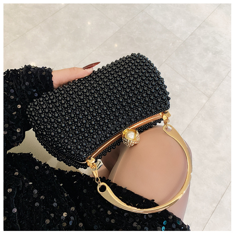 New pearl lady's handbag, banquet dress crossbody bag, elegant socialite dinner bag, high-end underarm bag wholesale Item Picture