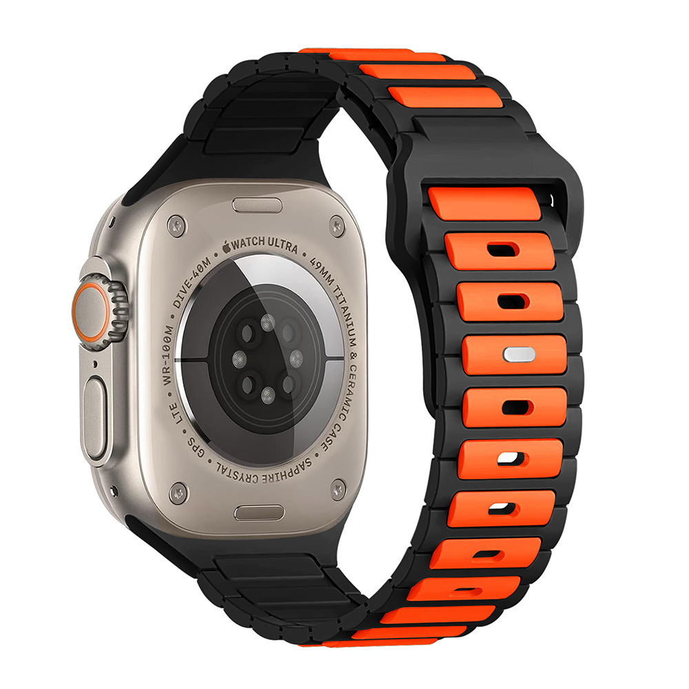 This is a three-bead dual-color silicone watch strap suitable for Apple Watch S10 details Picture
