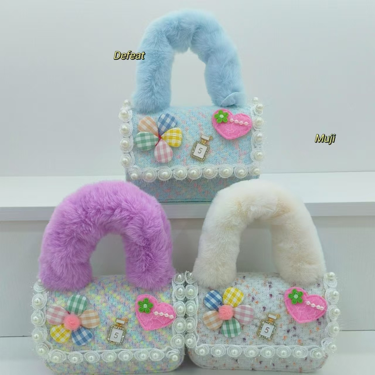 Plush handbag, little girl's single-shoulder crossbody bag, stylish small square bag, girl's lace accessory bag, chain coin purse details Picture