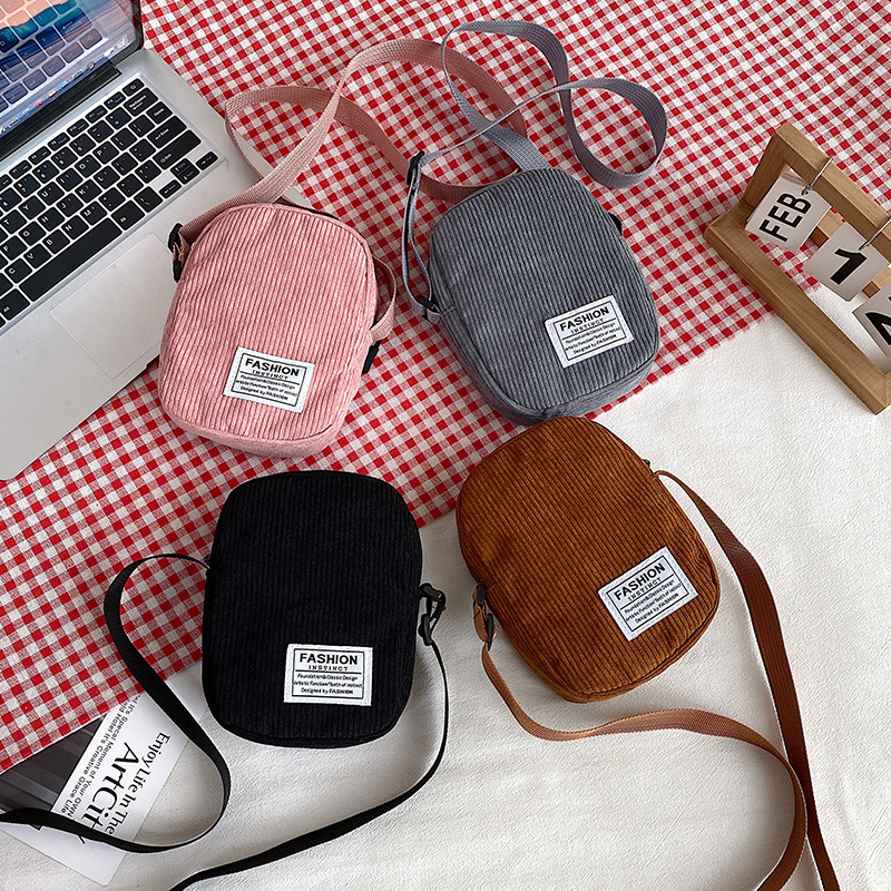 2022 Autumn/Winter new Japanese InS-style single-shoulder bag, crossbody bag, corduroy bag, mini phone bag, loose change bag full figure