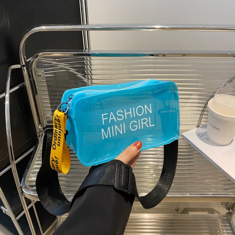 Summer jelly transparent bag for women, new trendy Korean-style small square bag with printed letters, single-shoulder hand-carry, fashionable and simple crossbody bag Application Scenario