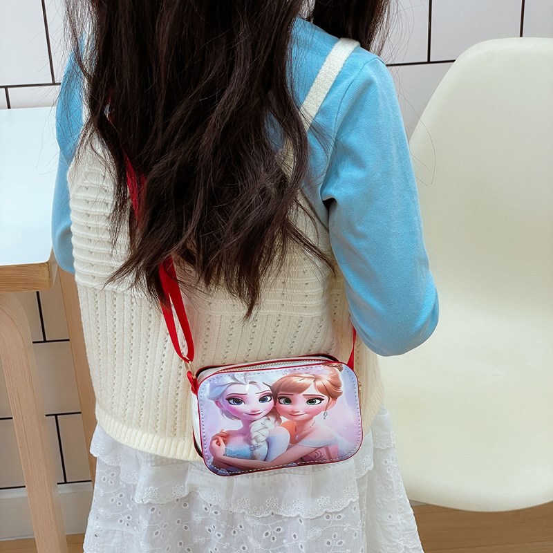 The 2025 new children's mini bag is a cute and trendy crossbody bag for girls, a cute princess cartoon and fashionable kids' bag details Picture