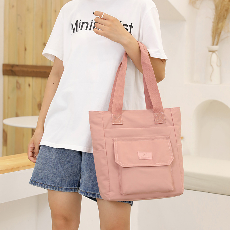 Custom-made tote bags for women, large-capacity fashionable and trendy handbags, printed LOGO nylon water-resistant single-shoulder bags full figure