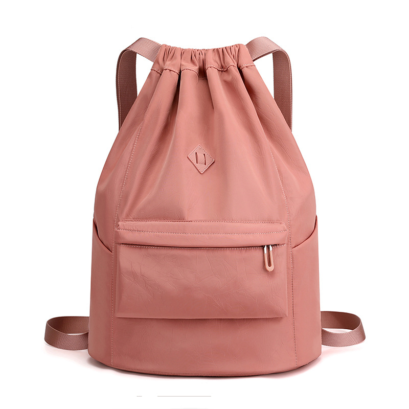 Cross-border exclusive new women's fashionable and trendy backpack, water-resistant large-capacity sports and fitness bag, travel schoolbag Application Scenario