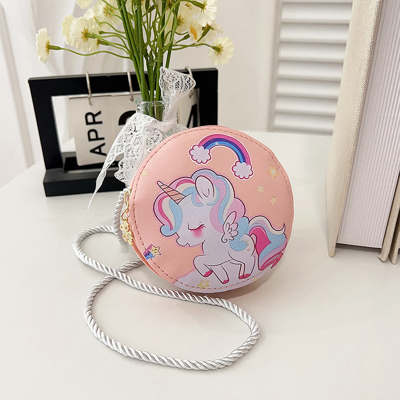 New children's crossbody bag, cartoon and cute eggshell bag, kindergarten baby, student backpack, girls' small schoolbag Application Scenario