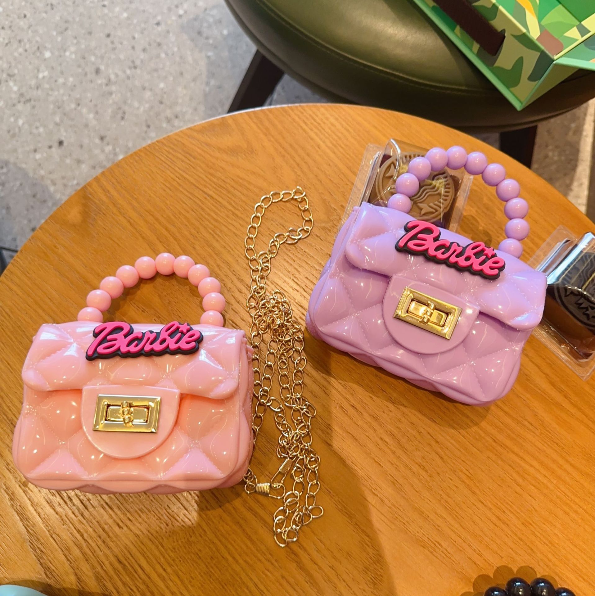 2025 New jelly coin Purse mini, cute princess style hand-held shoulder crossbody bag, children's small bag, girls' bag Application Scenario